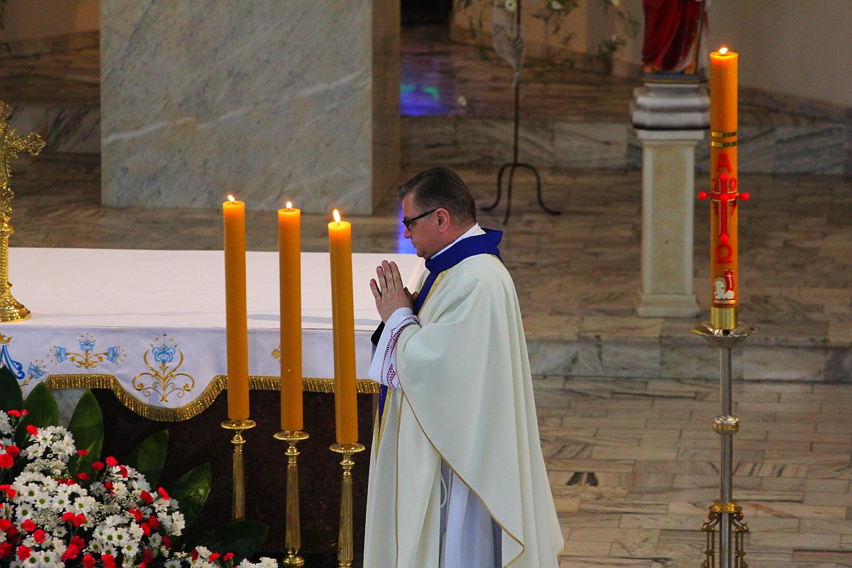 3 maja - odpust w parafii Matki Bożej Królowej Polski