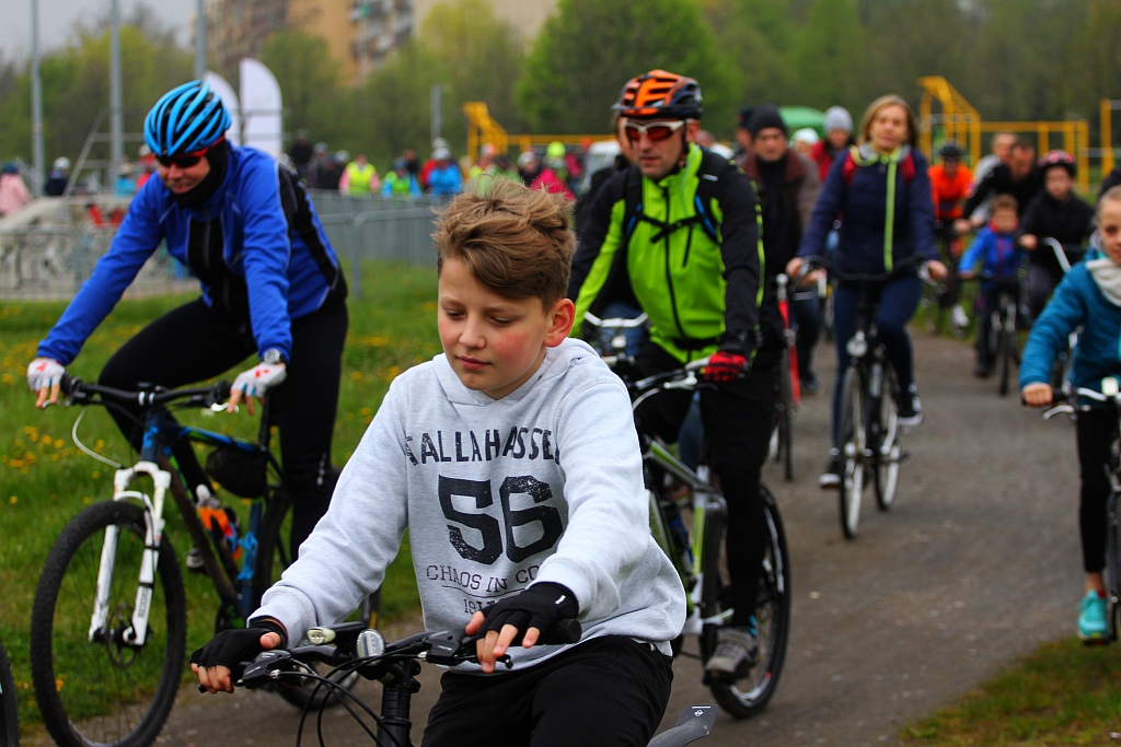 Ponad dwustu rowerzystów uczestniczy w majówce rowerowej