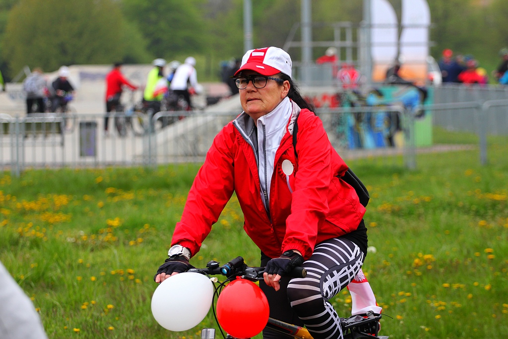 Ponad dwustu rowerzystów uczestniczy w majówce rowerowej