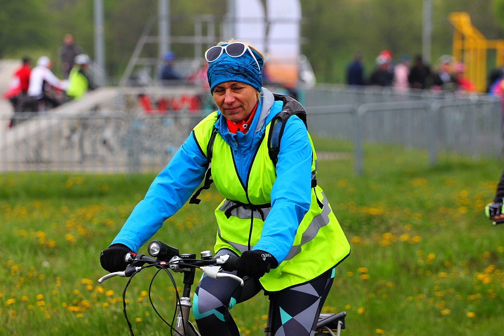 Ponad dwustu rowerzystów uczestniczy w majówce rowerowej
