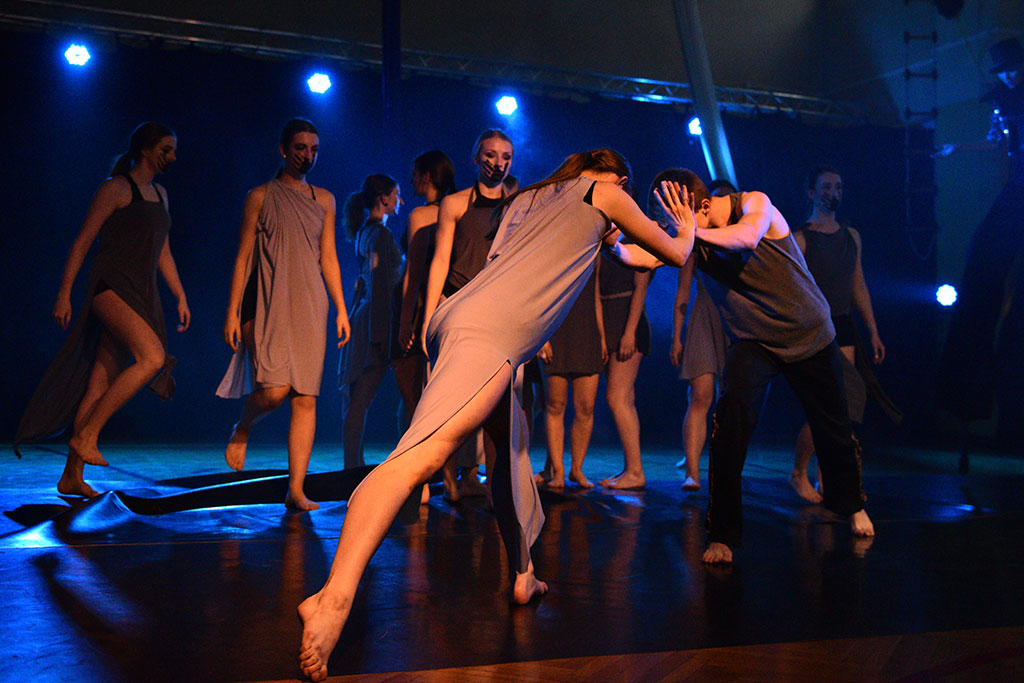 Magiczne widowisko Teatru Avatar na zakończenie majówki