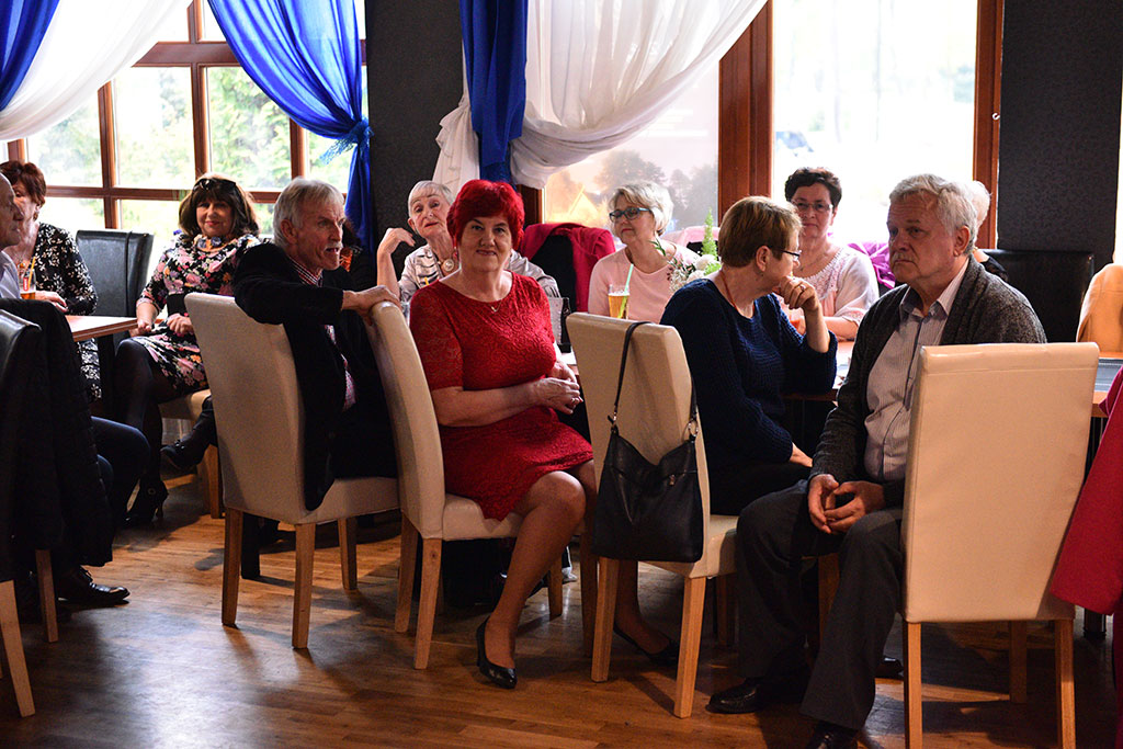 Legniccy seniorzy zaprosili na majówkę do restauracji Wenecja
