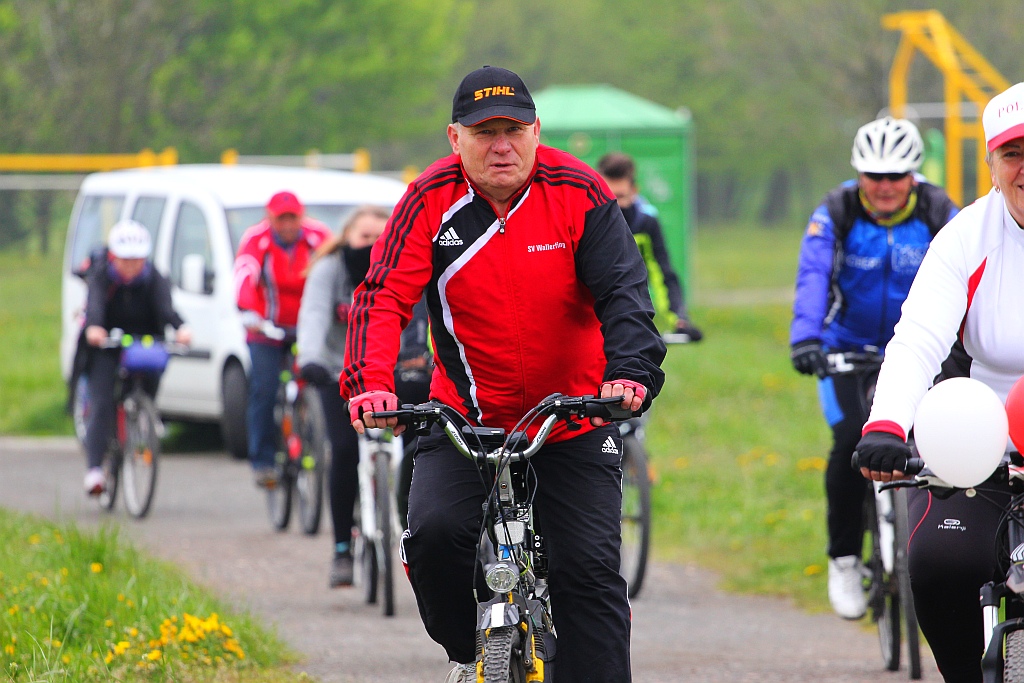Ponad dwustu rowerzystów uczestniczy w majówce rowerowej
