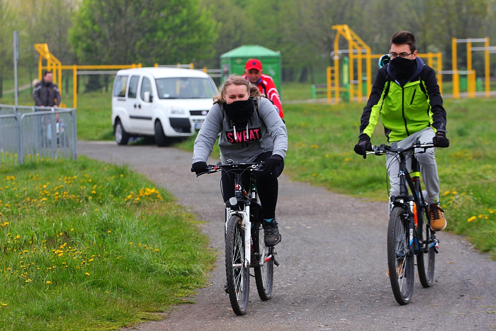 Ponad dwustu rowerzystów uczestniczy w majówce rowerowej