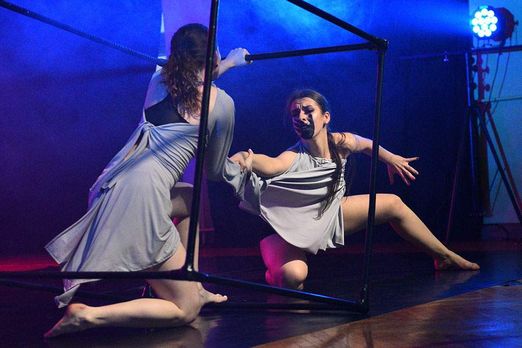 Magiczne widowisko Teatru Avatar na zakończenie majówki