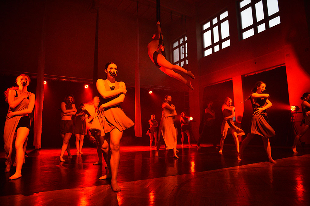 Magiczne widowisko Teatru Avatar na zakończenie majówki