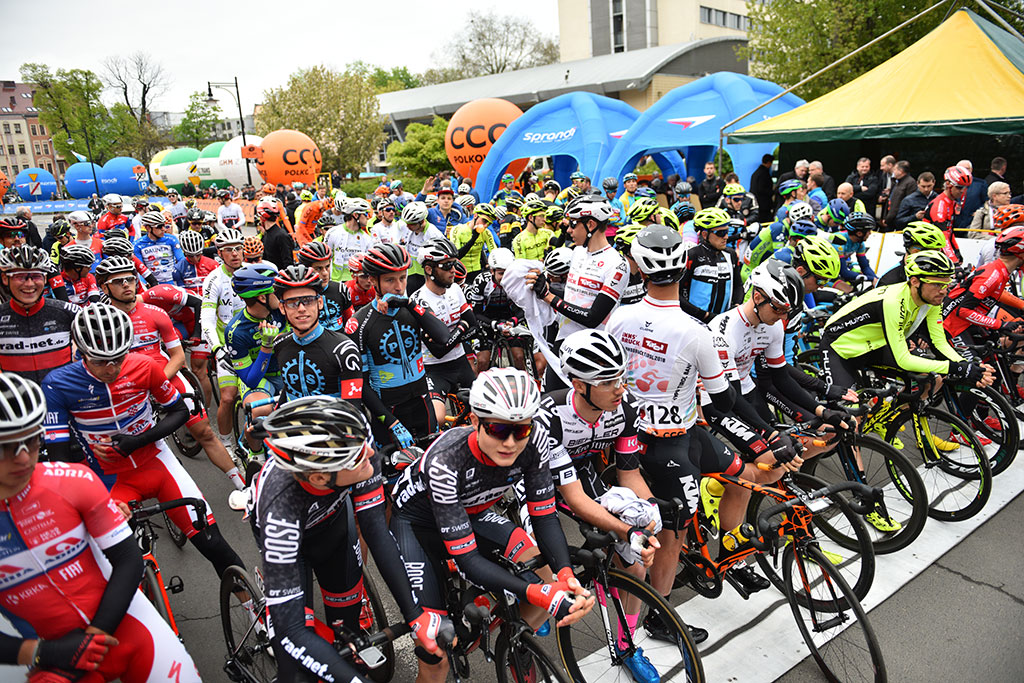 W Legnicy rozpoczął się wyścig CCC Tour Grody Piastowskie 2017