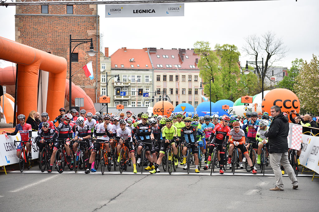 W Legnicy rozpoczął się wyścig CCC Tour Grody Piastowskie 2017