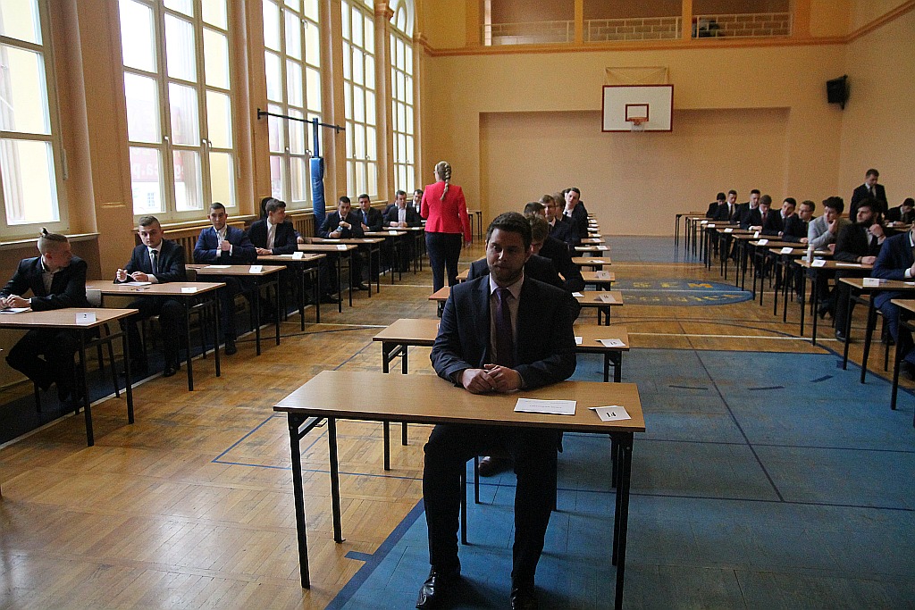 Matura z polskiego w Zespole Szkół Elektryczno -Mechanicznych
