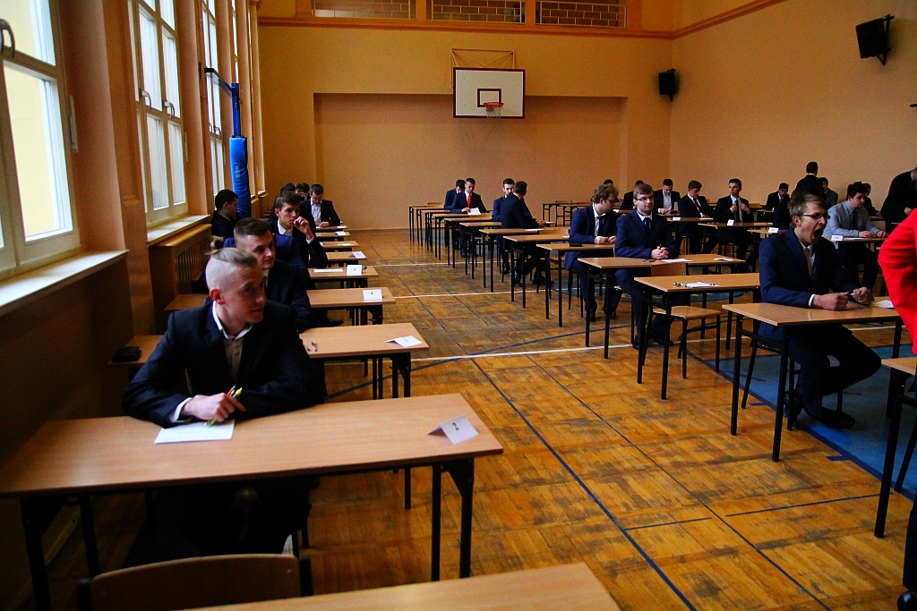 Matura z polskiego w Zespole Szkół Elektryczno -Mechanicznych