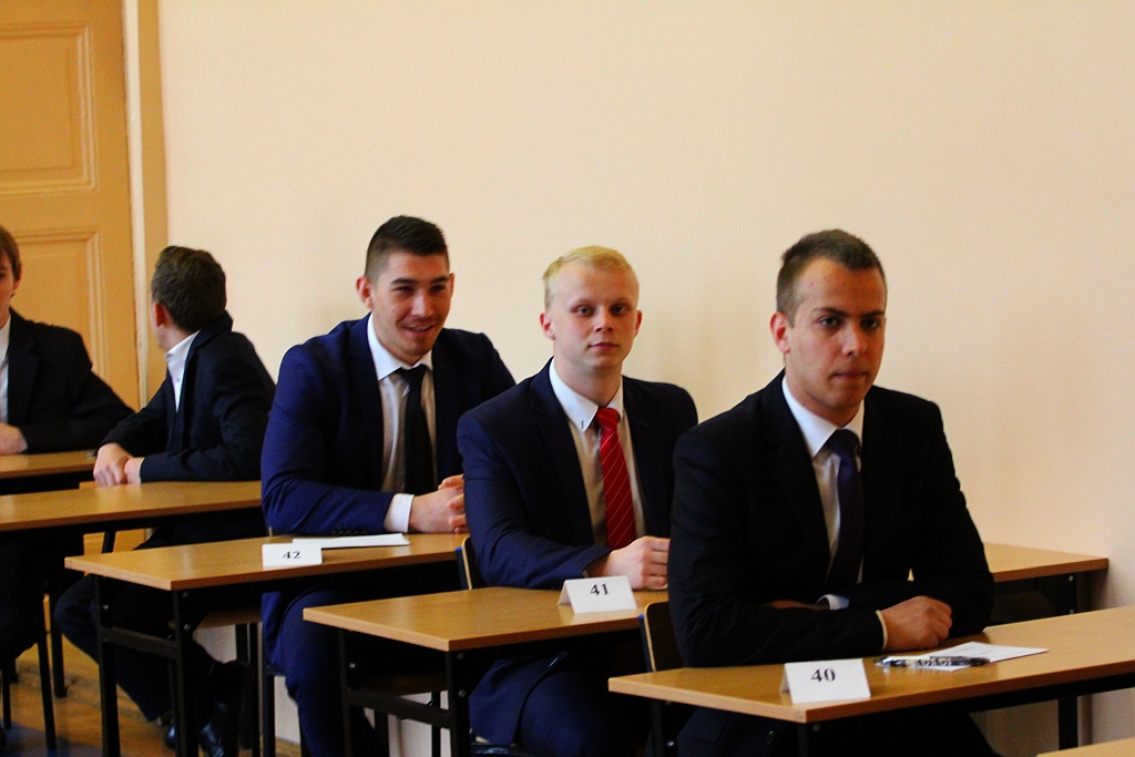 Matura z polskiego w Zespole Szkół Elektryczno -Mechanicznych