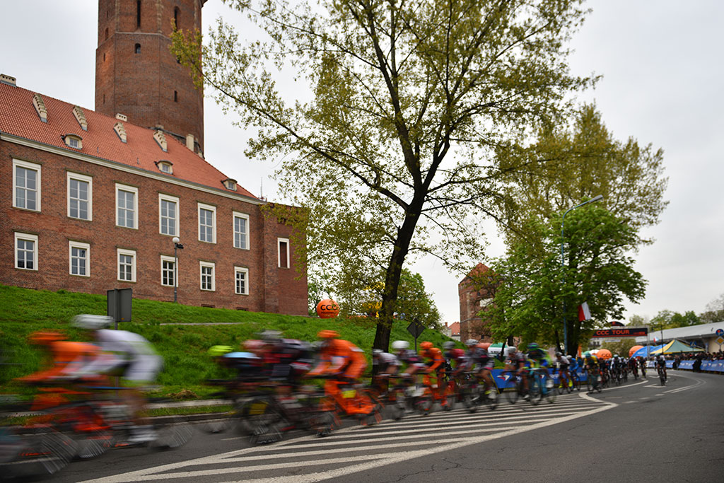 W Legnicy rozpoczął się wyścig CCC Tour Grody Piastowskie 2017