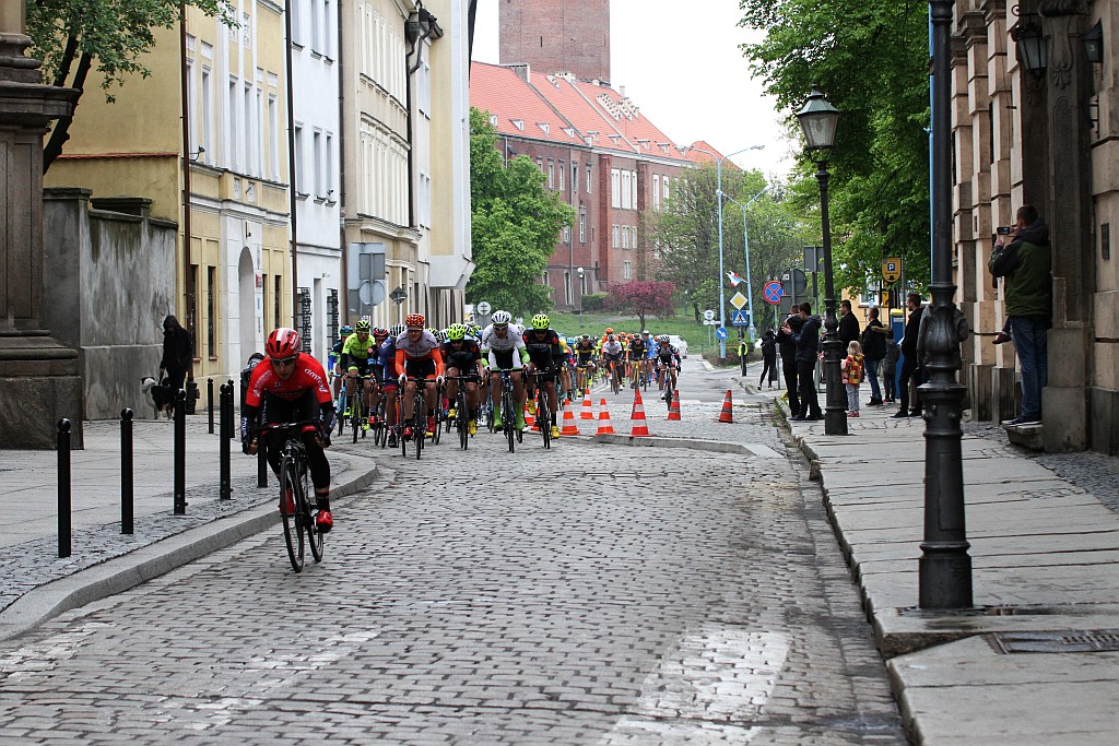 W Legnicy rozpoczął się wyścig CCC Tour Grody Piastowskie 2017
