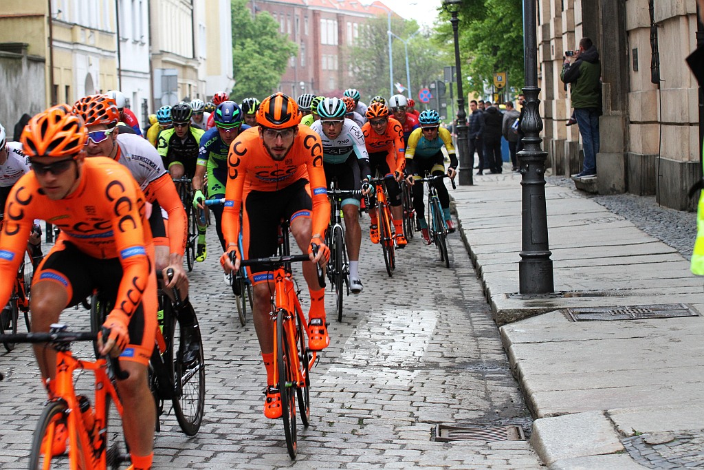 W Legnicy rozpoczął się wyścig CCC Tour Grody Piastowskie 2017