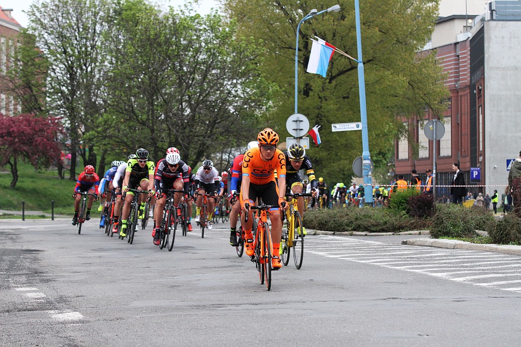 W Legnicy rozpoczął się wyścig CCC Tour Grody Piastowskie 2017