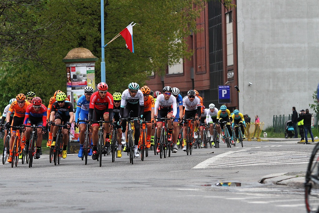 W Legnicy rozpoczął się wyścig CCC Tour Grody Piastowskie 2017