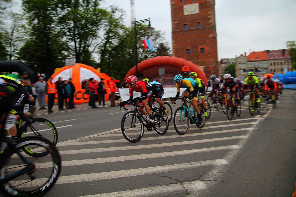 W Legnicy rozpoczął się wyścig CCC Tour Grody Piastowskie 2017