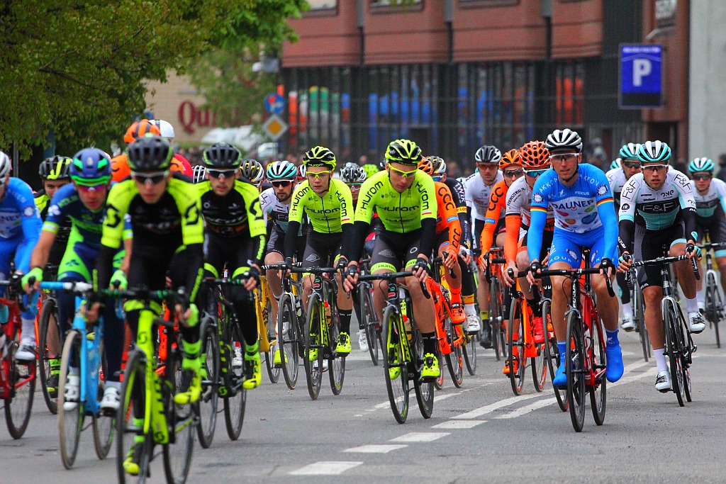 W Legnicy rozpoczął się wyścig CCC Tour Grody Piastowskie 2017