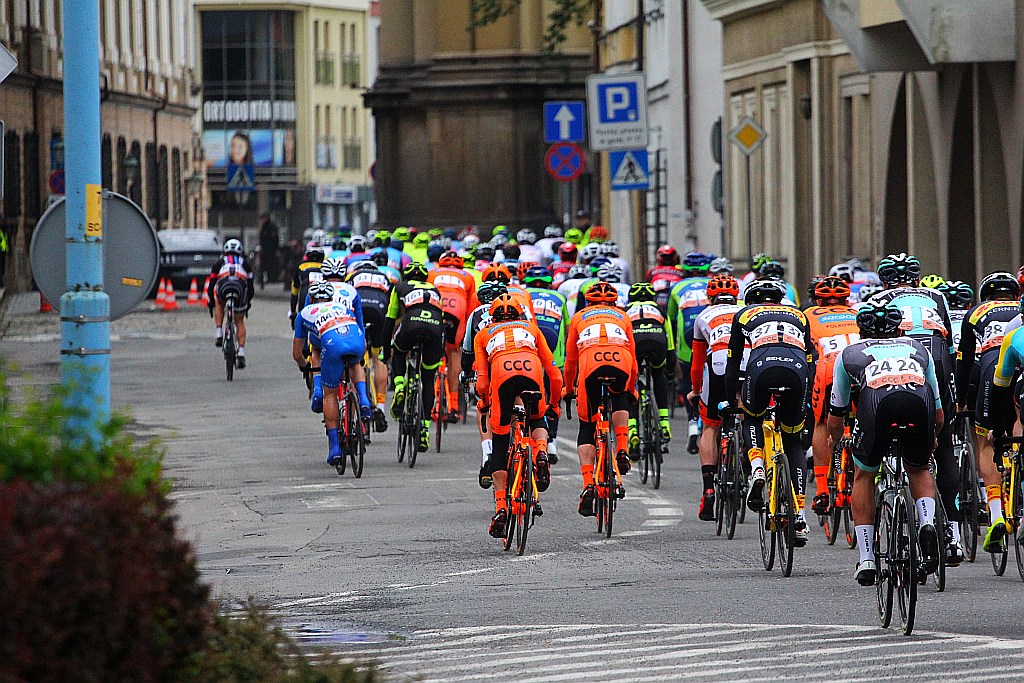 W Legnicy rozpoczął się wyścig CCC Tour Grody Piastowskie 2017