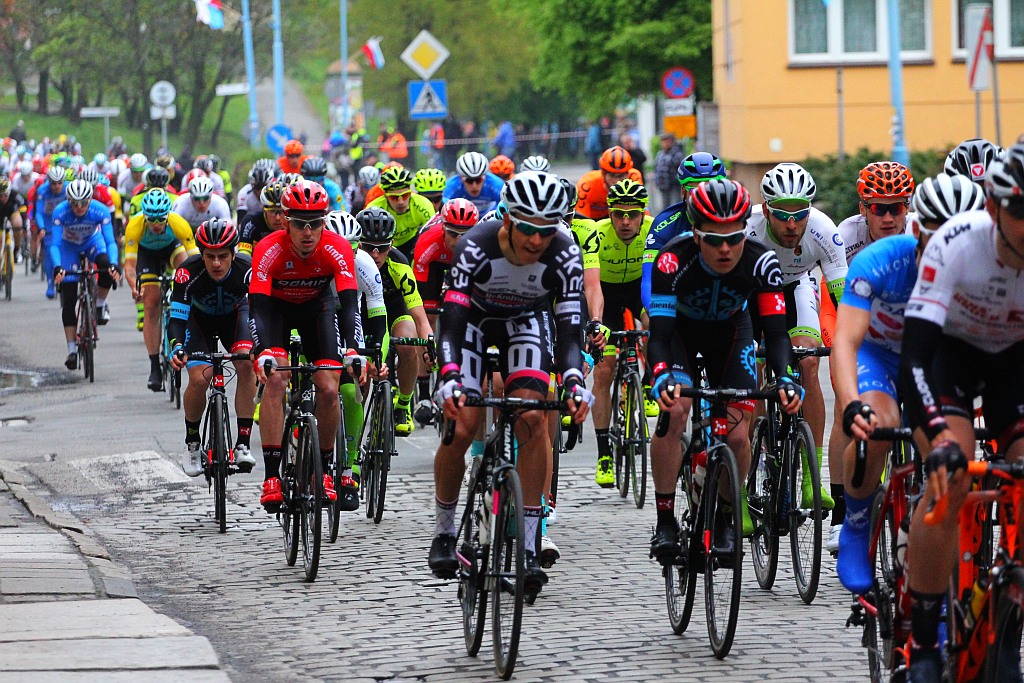 W Legnicy rozpoczął się wyścig CCC Tour Grody Piastowskie 2017