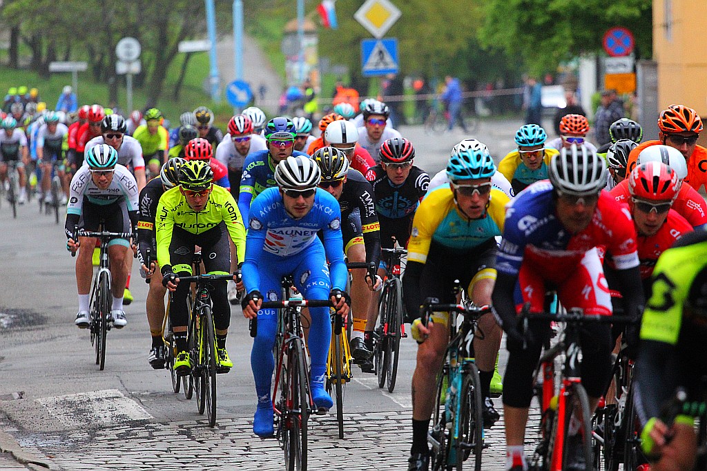 W Legnicy rozpoczął się wyścig CCC Tour Grody Piastowskie 2017