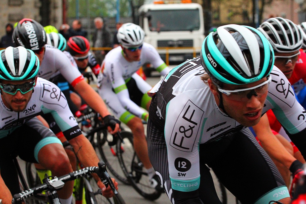 W Legnicy rozpoczął się wyścig CCC Tour Grody Piastowskie 2017