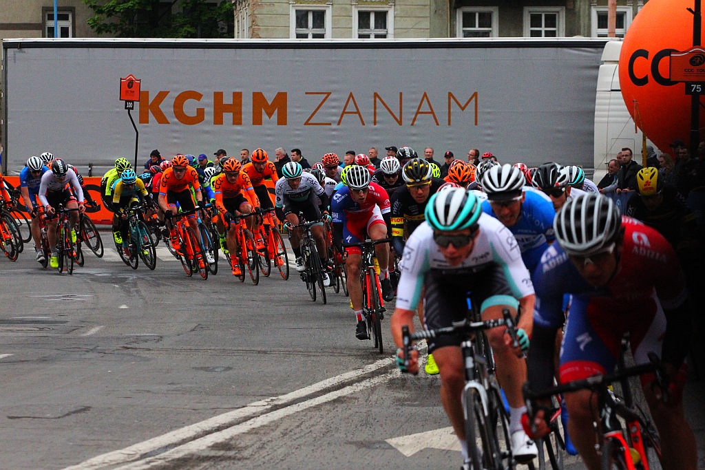 W Legnicy rozpoczął się wyścig CCC Tour Grody Piastowskie 2017