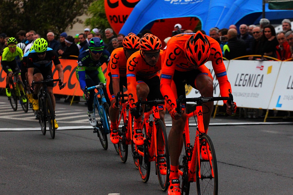 W Legnicy rozpoczął się wyścig CCC Tour Grody Piastowskie 2017