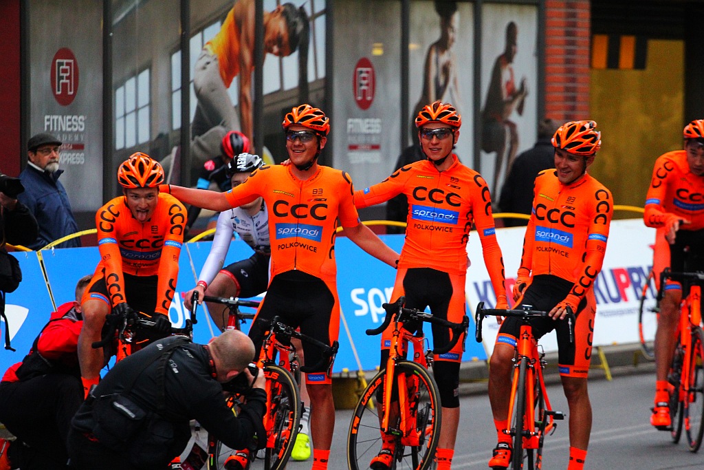 W Legnicy rozpoczął się wyścig CCC Tour Grody Piastowskie 2017