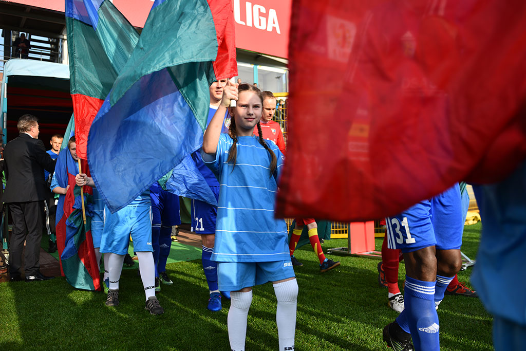 Piłkarze Miedzi zawiedli. Remis z Wisłą może sporo kosztować