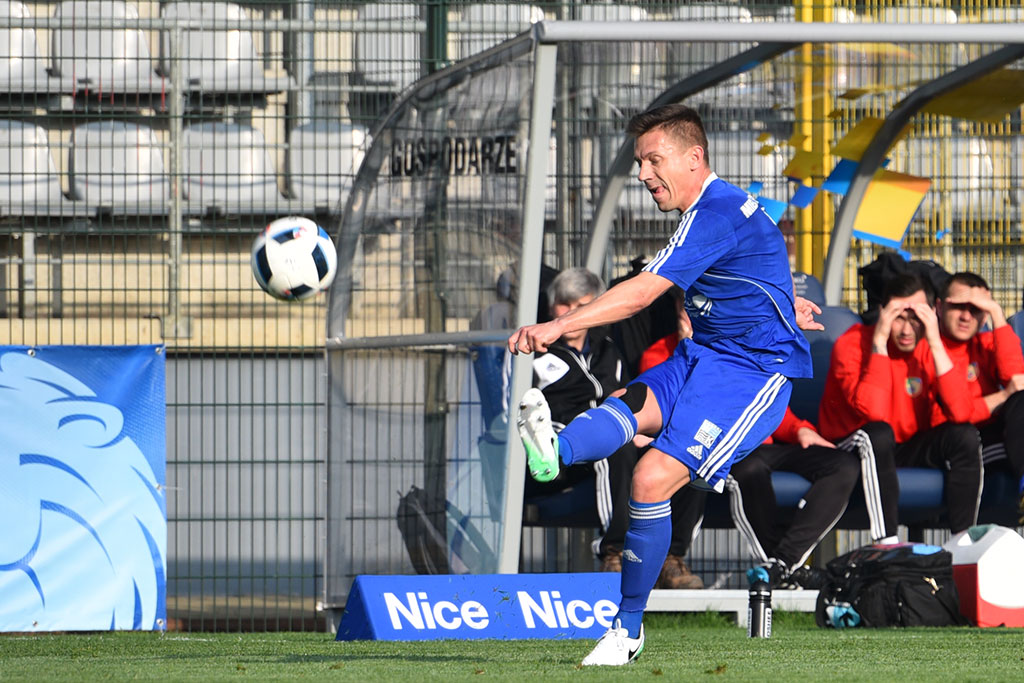 Piłkarze Miedzi zawiedli. Remis z Wisłą może sporo kosztować