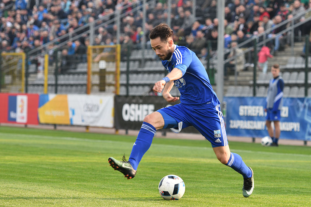 Piłkarze Miedzi zawiedli. Remis z Wisłą może sporo kosztować