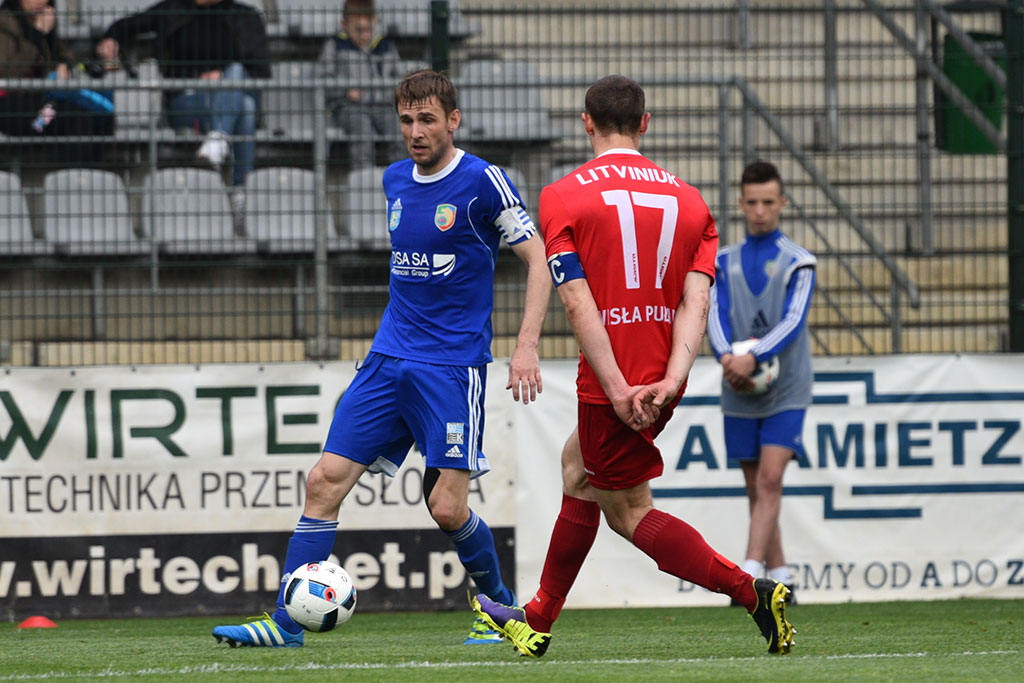Piłkarze Miedzi zawiedli. Remis z Wisłą może sporo kosztować