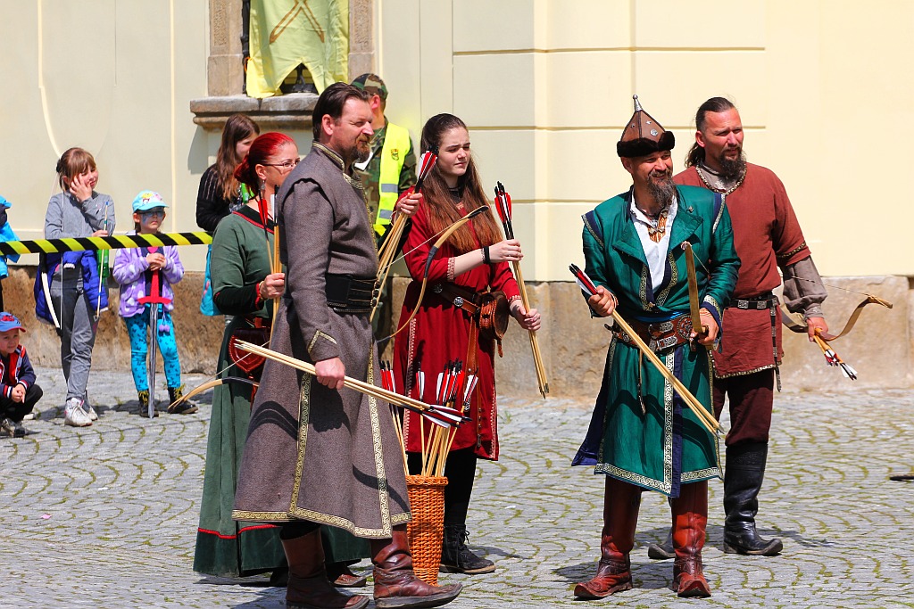 Legnickie Pole opanowali rycerze i średniowieczni rzemieślnicy