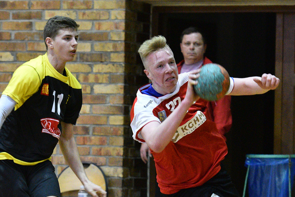 Siódemka Miedź Legnica zwyciężyła w turnieju 1/8 finału MPJM
