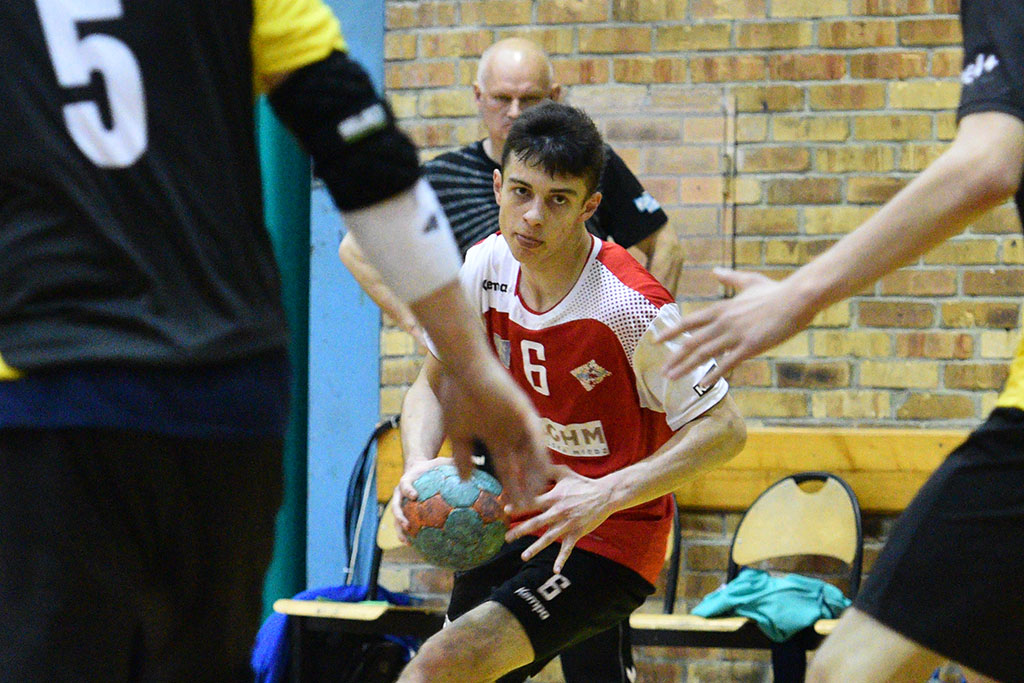Siódemka Miedź Legnica zwyciężyła w turnieju 1/8 finału MPJM
