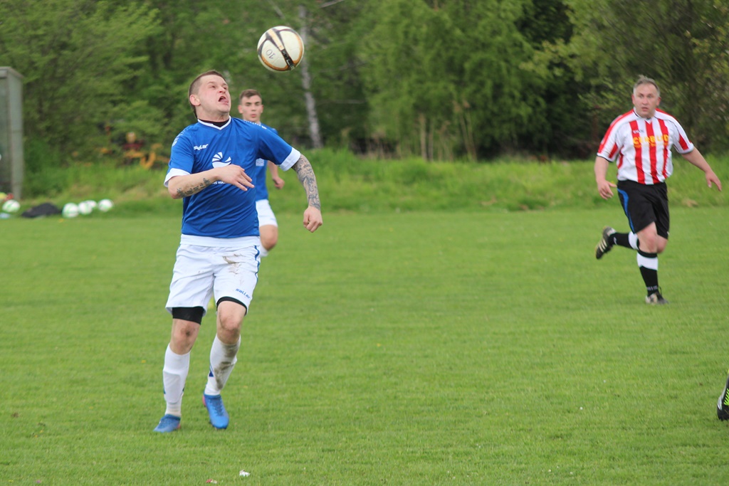 Gminne derby w Koskowicach. Zryw Kłębanowice ograł Błękitnych