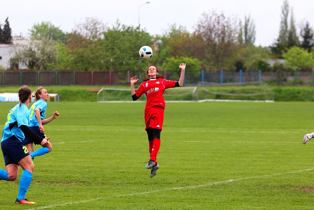 Kobieca Miedź wygrywa. Klasyczny hat-trick Ostrowskiej