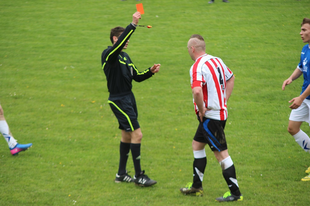 Gminne derby w Koskowicach. Zryw Kłębanowice ograł Błękitnych
