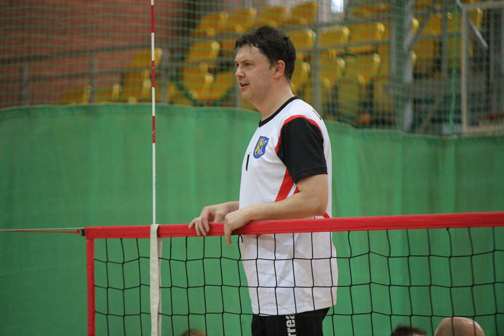 Pokazowy mecz siatkówki na siedząco podczas Gruszka Cup