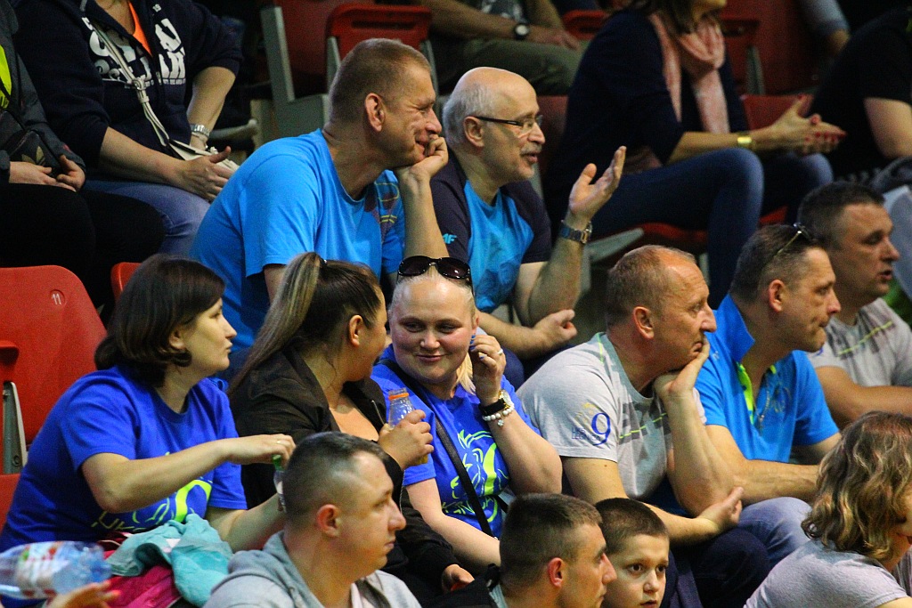 Młodziczki Dziewiątki na luzie wygrały z Koroną Handball Kielce	