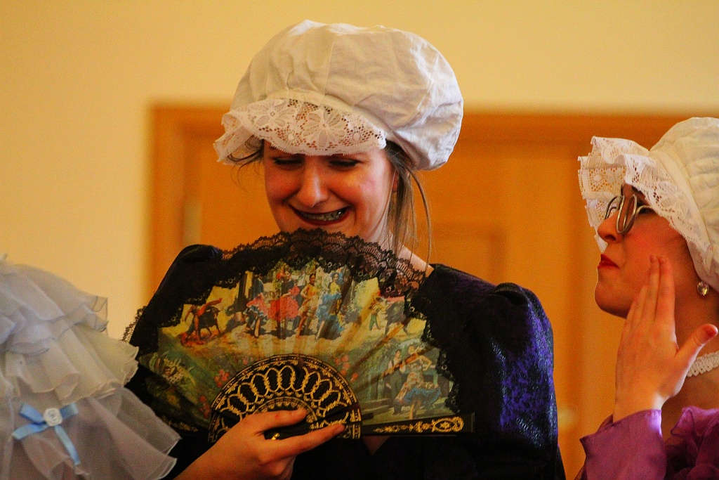 Grupa teatralna Mistyfikacja wystawiła komedię Fredry