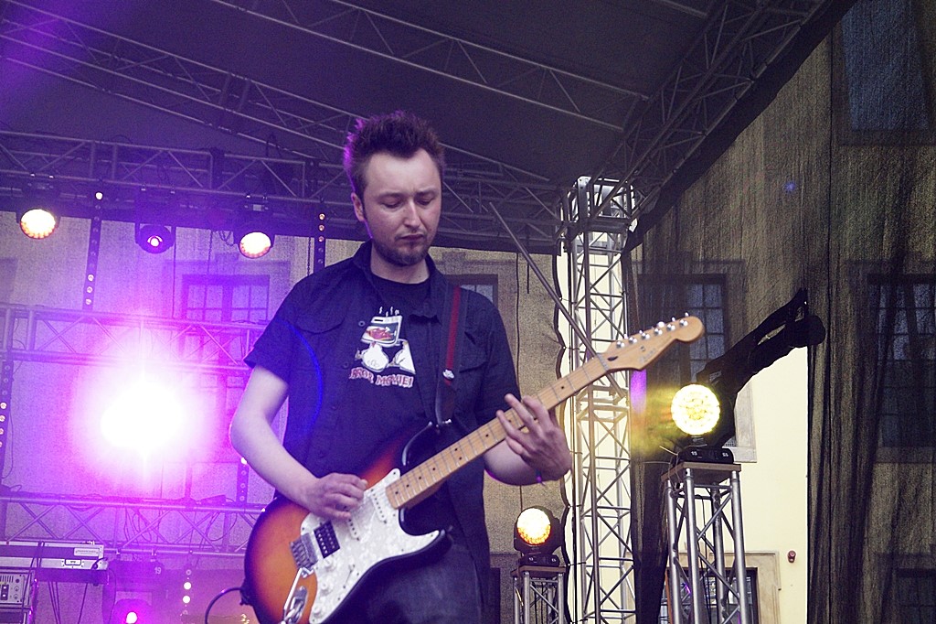 Przegląd Kapel Rockowych na dziedzińcu Akademii Rycerskiej