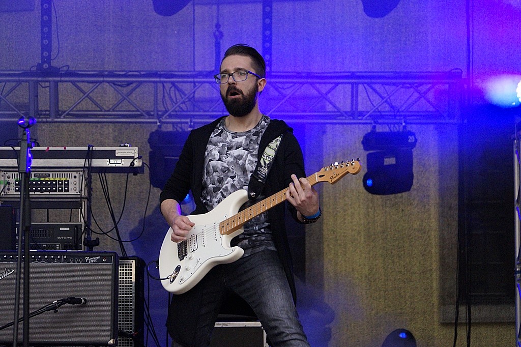 Przegląd Kapel Rockowych na dziedzińcu Akademii Rycerskiej