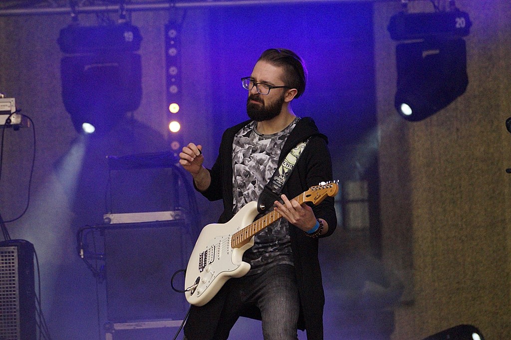 Przegląd Kapel Rockowych na dziedzińcu Akademii Rycerskiej