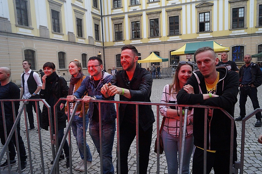 Przegląd Kapel Rockowych na dziedzińcu Akademii Rycerskiej