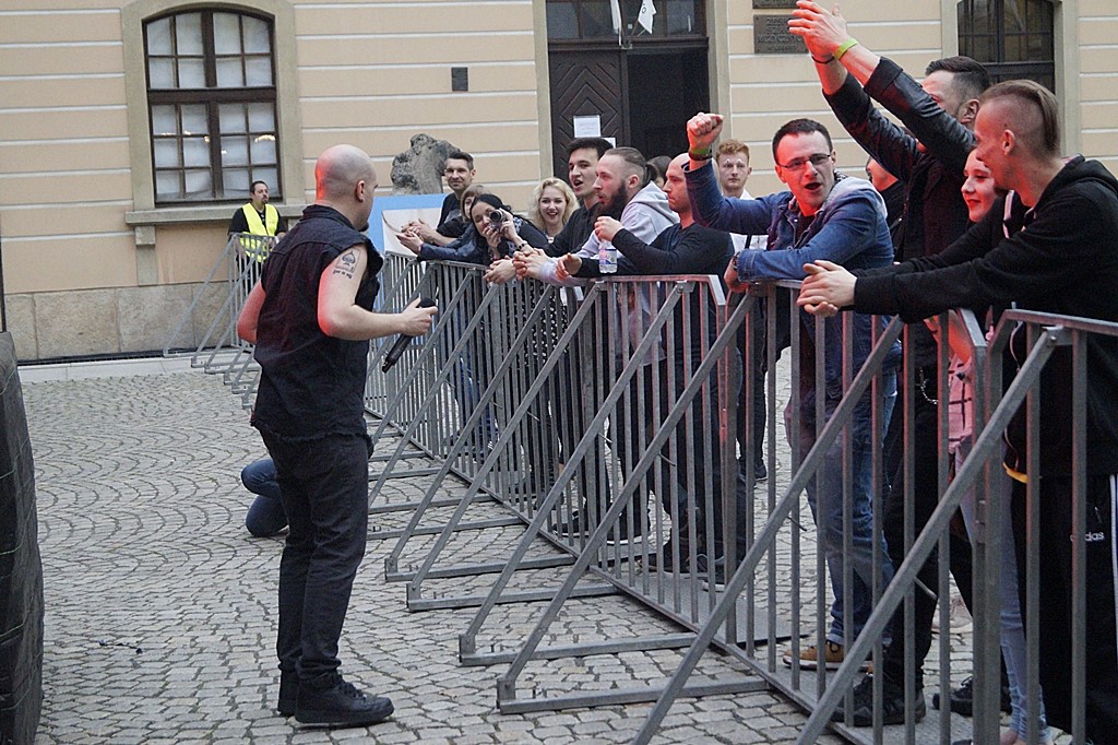Przegląd Kapel Rockowych na dziedzińcu Akademii Rycerskiej