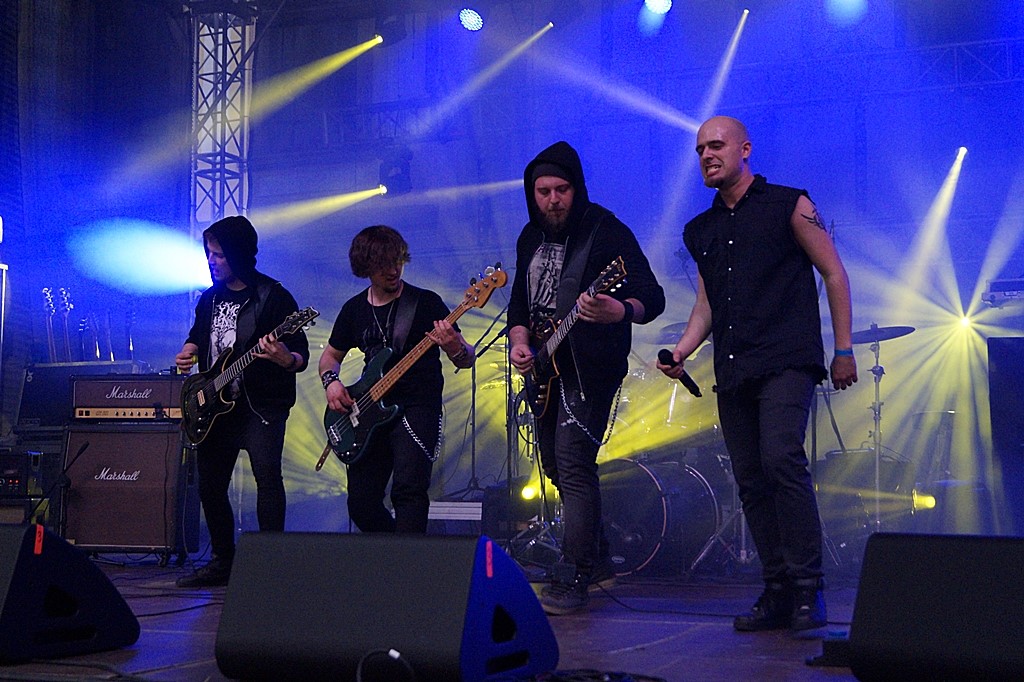 Przegląd Kapel Rockowych na dziedzińcu Akademii Rycerskiej