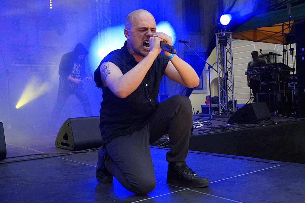 Przegląd Kapel Rockowych na dziedzińcu Akademii Rycerskiej