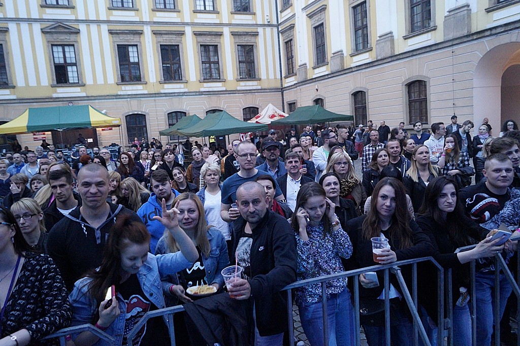 Przegląd Kapel Rockowych na dziedzińcu Akademii Rycerskiej
